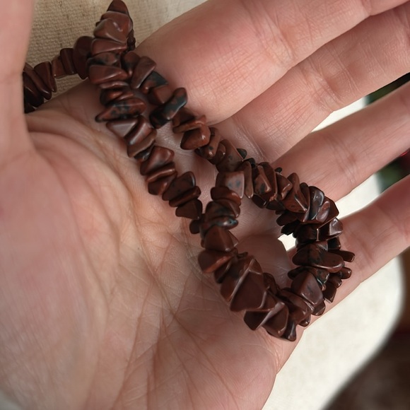 Natural Mahogany Chip Obsidian Bead Necklace - Picture 4 of 5